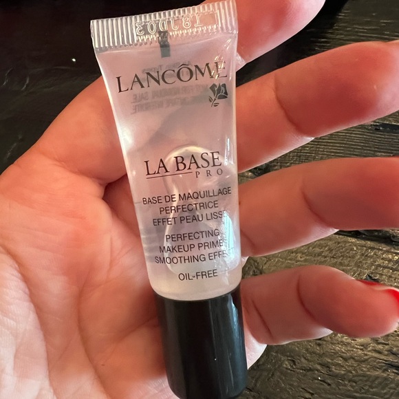 Lancôme makeup bag with products - Picture 7 of 13